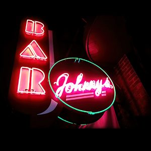 johnnys home sign2 300x300